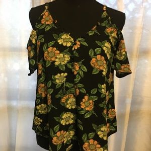 Cute Cold Shoulder Top